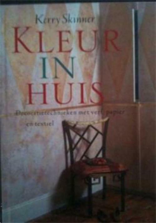 Kleur in huis, Kerry Skinner, Boeken, Hobby en Vrije tijd, Gelezen, Ophalen of Verzenden