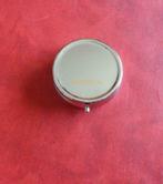 Boite à pilules métal., Collections, Envoi, Comme neuf