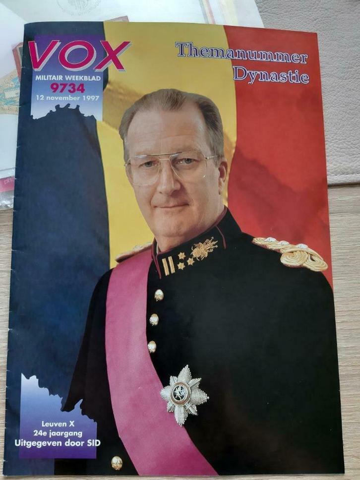 Magazine Numéro spécial Dynasty / 12 novembre 1997, Collections, Maisons royales & Noblesse, Comme neuf, Magazine ou livre, Enlèvement ou Envoi