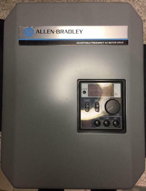 ✅ Frequentieregelaar ALLEN-BRADLEY  3,2 KW ✅, Bricolage & Construction, Tours, Enlèvement ou Envoi