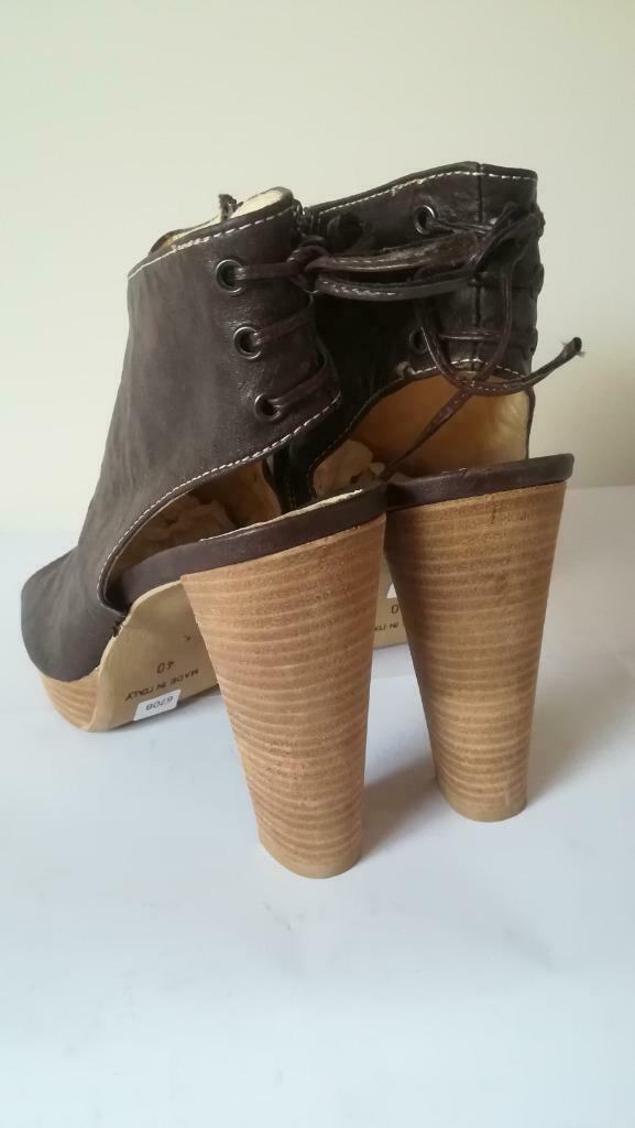 670B* JONAK jolies sandales tout cuir (p 40), Vêtements | Femmes, Chaussures, Neuf, Escarpins, Brun, Envoi