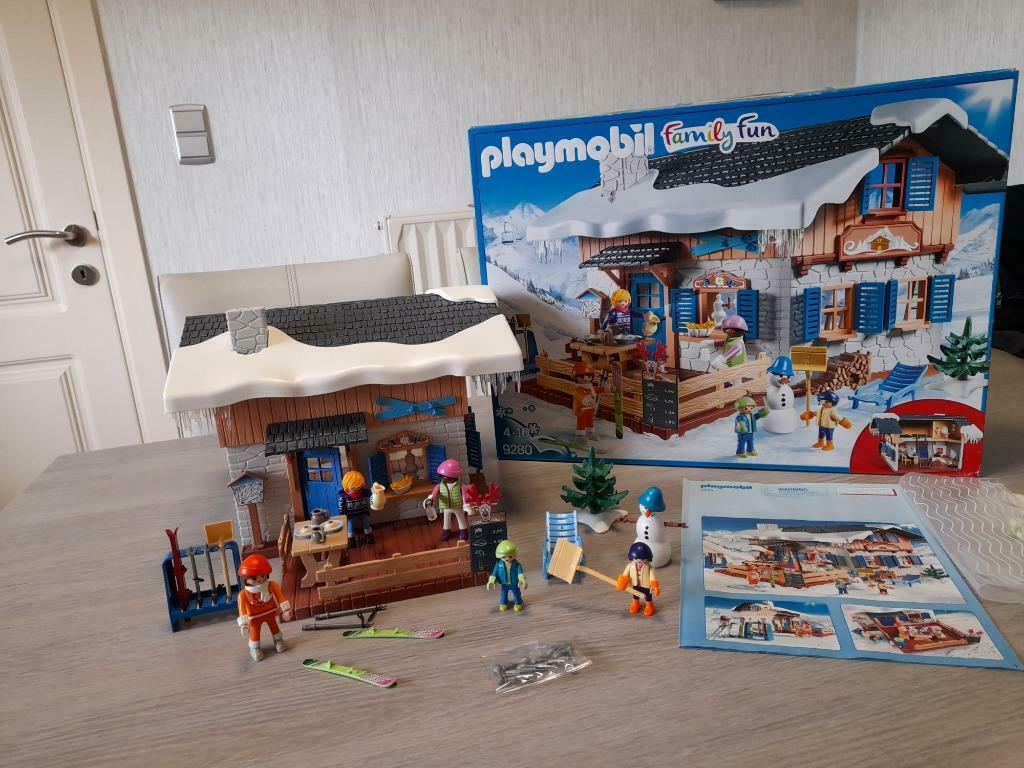 moeder onaangenaam Het apparaat ② PLAYMOBIL Family Fun Skihut 9280 — Speelgoed | Playmobil — 2dehands
