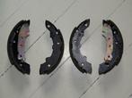 Machoires freins PEUGEOT 104/RENAULT 12/14/15/18/FUEGO/CITRO, Ophalen of Verzenden, Nieuw, Renault
