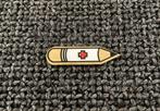 PIN - RODE KRUIS - CROIX ROUGE, Collections, Envoi, Comme neuf, Autres sujets/thèmes, Insigne ou Pin's