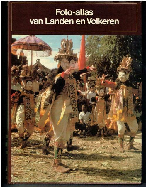 Boek-Foto-atlas van landen en volkeren, Livres, Atlas & Cartes géographiques, Utilisé, Autres types, Monde, Enlèvement ou Envoi