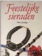 Feestelijke sieraden, Pien Lemstra, Livres, Loisirs & Temps libre, Fabrication de bijoux, Utilisé, Enlèvement ou Envoi