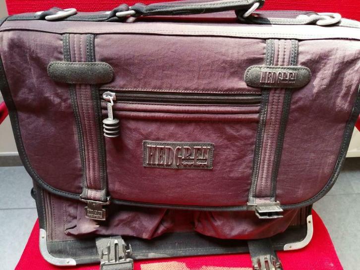 Boekentas Hedgren, Handtassen en Accessoires, Tassen | Schooltassen, Zo goed als nieuw, Paars, Ophalen