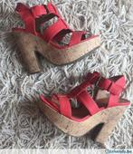 Oranje rode zomerse hakken op kurk - ZGAN, Ophalen, Gedragen, Oranje, Slippers