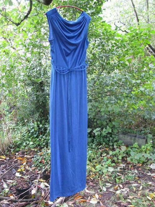 Robe de soirée longue bleu roi T38, Kleding | Dames, Jurken, Zo goed als nieuw, Maat 38/40 (M), Blauw, Onder de knie, Ophalen of Verzenden
