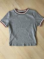 T-shirt Bershka taille M, Comme neuf, Manches courtes, Taille 38/40 (M), Enlèvement ou Envoi