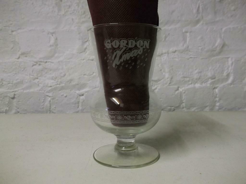 Verre à bière Gordon Xmas, Collections, Marques de bière, Neuf, Verre ou Verres, Autres marques, Enlèvement ou Envoi