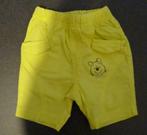 Mooie gele katoenen short Winnie the pooh (maat 68), Kinderen en Baby's, Babykleding | Maat 68, Disney, Gebruikt, Broekje, Ophalen of Verzenden