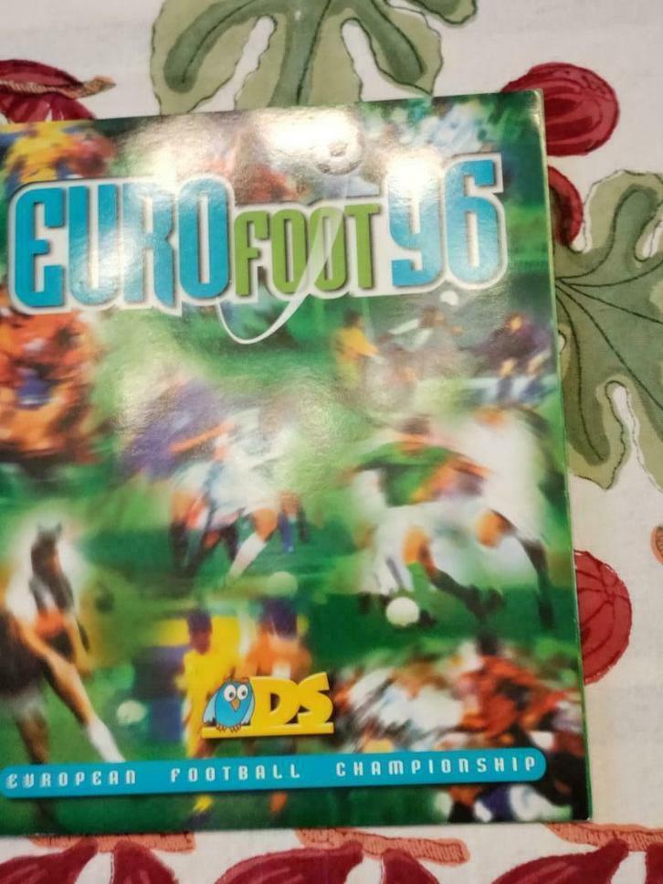 Voetbal stickeralbum EK 96 + leeg album WK98, Verzamelen, Stickers, Gebruikt, Sport, Ophalen of Verzenden