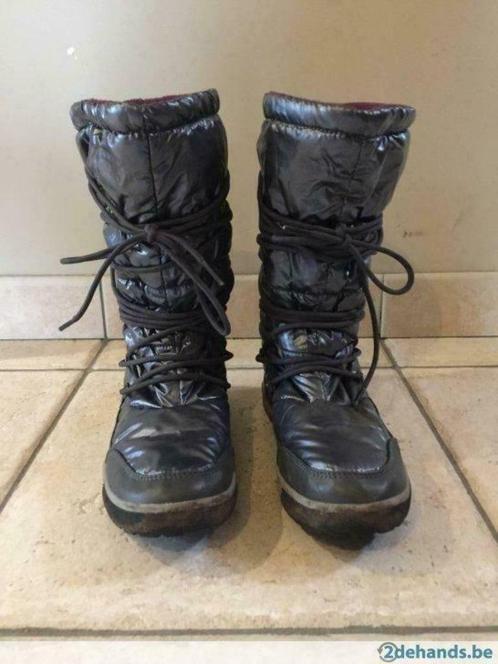 Sneeuwlaarzen - maat 37, Kleding | Dames, Schoenen, Zo goed als nieuw, Snowboots, Ophalen of Verzenden