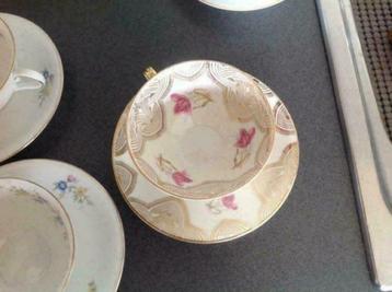 Restjes serviezen, Huis en Inrichting, Keuken | Servies, Ophalen