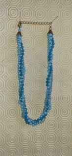 Collier 5 rang bleu ciel, Bijoux, Sacs & Beauté, Enlèvement ou Envoi, Comme neuf, Bleu, Synthétique