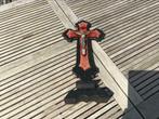 Croix décorative
