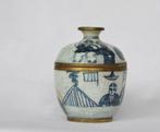Pot ancien blanc bleu Chine F260, Antiquités & Art, Enlèvement ou Envoi