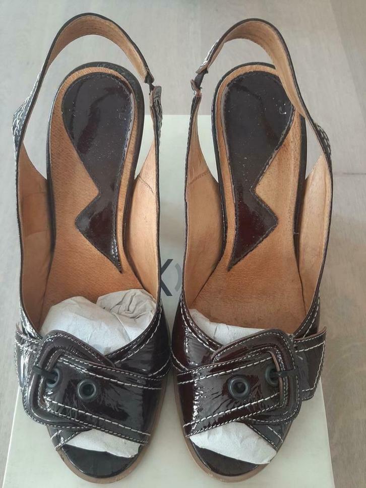 Open pumps bordeau E(X)IT mt 39 nieuwstaat, Kleding | Dames, Schoenen, Nieuw, Sandalen of Muiltjes, Rood, Ophalen of Verzenden