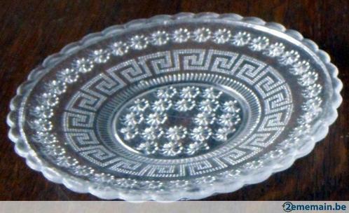 Sous-verre en cristal finement ciselé: 17 pièces disponibles, Antiquités & Art, Antiquités | Verre & Cristal