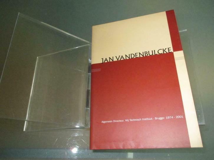 Gesigneerd en in nieuwstaat / Jan Vandenbulcke Liber Amicoru, Boeken, Geschiedenis | Stad en Regio, Zo goed als nieuw, 20e eeuw of later