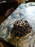 Chapeau dame. Shein. Neuf., Enlèvement ou Envoi, Comme neuf, Chapeau