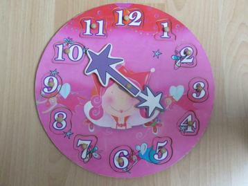 Puzzle horloge 12 pièces beschikbaar voor biedingen