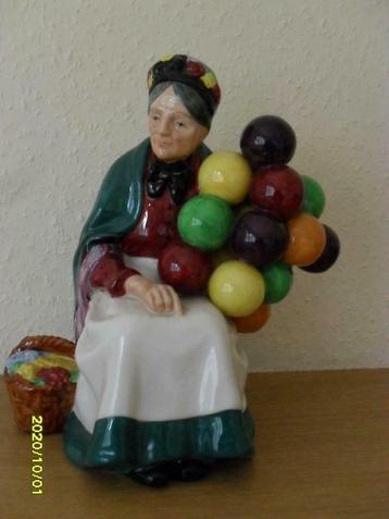 porseleinen beeldje ballonnen-verkoopster beschikbaar voor biedingen