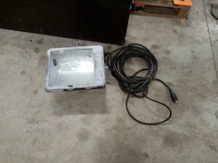 Verkichting,spots,rikbakverlichting,buitenspots, Doe-het-zelf en Bouw, Bouwverlichting, Gebruikt, Lamp met armatuur, 200 tot 500 watt