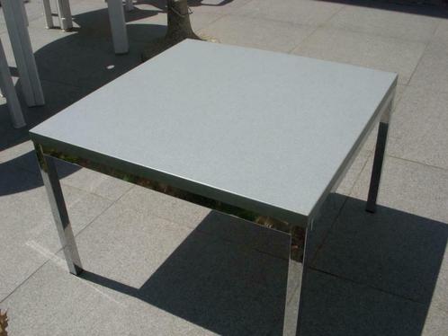 tafel laag, modern 2stuks, prijs per stuk kan afz verkocht, Huis en Inrichting, Tafels | Eettafels, Zo goed als nieuw, 50 tot 100 cm