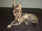 Sculpture vintage d'un chien en céramique statue numéro 7, Utilisé, Enlèvement ou Envoi