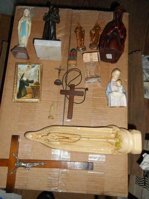 Allerlei religieuze Beeldjes, Collections, Statues & Figurines, Utilisé, Religion, Enlèvement