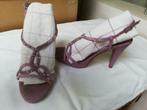 Élégante sandalen, Gedragen, Slippers