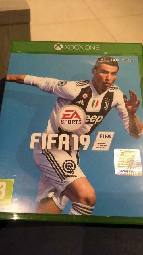 Jeu xbox one fifa 19, Games en Spelcomputers, Games | Xbox One, Ophalen