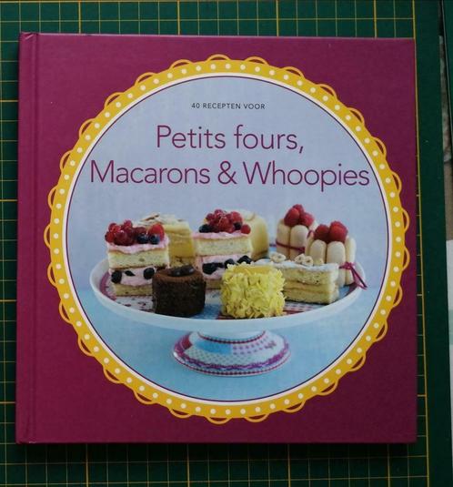 nieuw: petits fours, bitterkoekjes & whoopies, Hobby en Vrije tijd, Taarten en Cupcakes maken, Ophalen of Verzenden