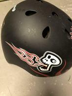 Casque de protection pour roller ou skate, Sports & Fitness, Utilisé, Protection