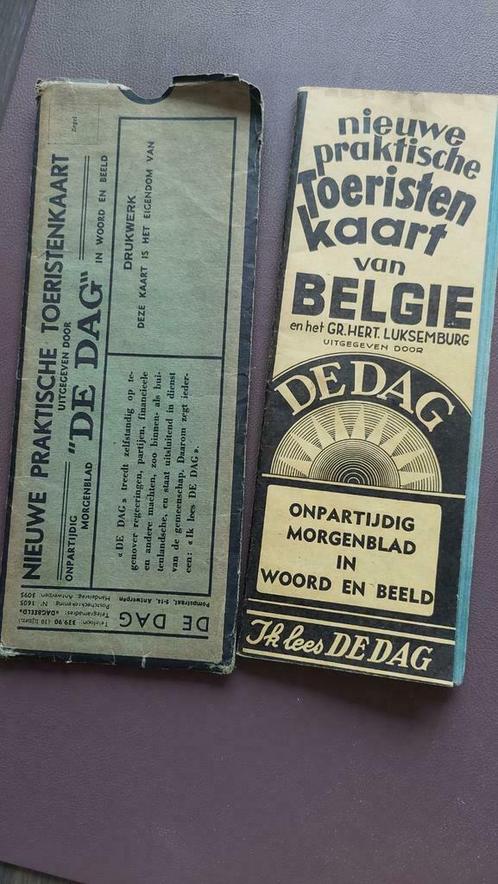 Nieuwe praktische toeristenkaart van België.  De Dag 1930, Boeken, Atlassen en Landkaarten, Zo goed als nieuw, België, Ophalen of Verzenden