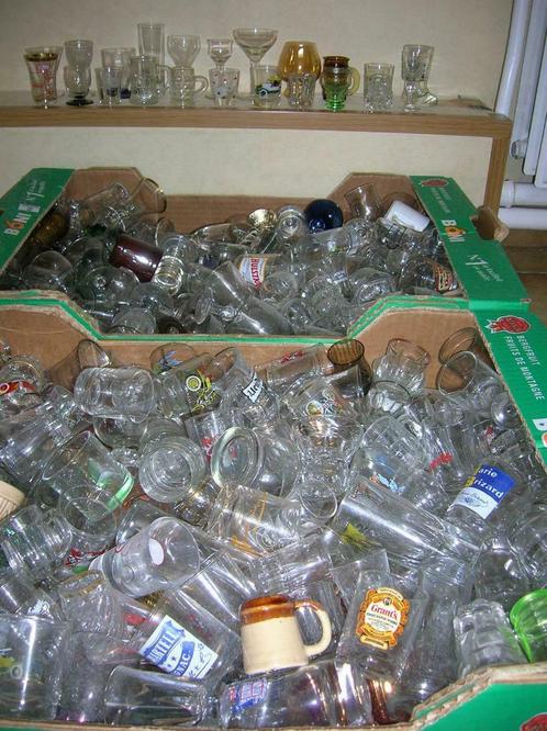 1 verre à goutte au choix dans un lot de 400 (collection), Verzamelen, Glas en Drinkglazen, Gebruikt, Overige typen, Ophalen