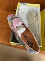 Ballerina’s roze/lila met bloemen maat 38, Kleding | Dames, Ophalen, Ballerina's, Zo goed als nieuw, Roze