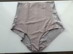 Corrigerende slip Triumph - maat 48, Kleding | Dames, Ondergoed en Lingerie, Triumph, Ophalen of Verzenden, Broekje of Short