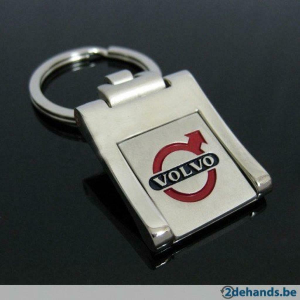 Volvo metalen sleutelhanger, Ophalen of Verzenden