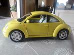 urago geel VW new beetle 1998 1/18, Hobby & Loisirs créatifs, Voitures miniatures | 1:18, Comme neuf, Enlèvement ou Envoi