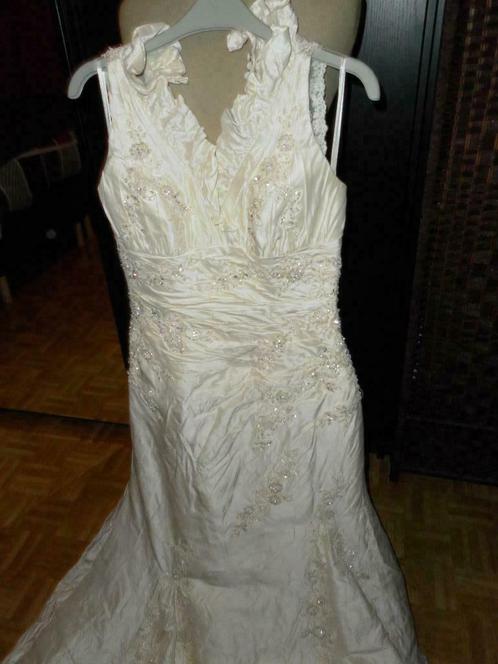 robe de mariée femme écru taille 42, Vêtements | Femmes, Vêtements de mariage & Accessoires de mariage, Comme neuf, Robe de mariée