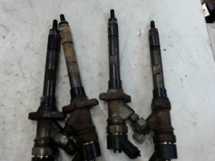 Peugeot 807 2004 2.2hdi 94kw injecteur 0445110036, Autos : Pièces & Accessoires, Moteurs & Accessoires, Peugeot, Utilisé, Enlèvement ou Envoi