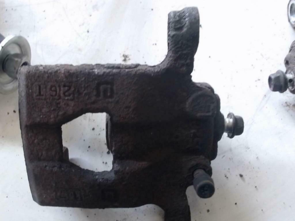 etrier  arriere  gauche  nissan juke, Autos : Pièces & Accessoires, Freins & Transmission, Enlèvement ou Envoi, Utilisé, Nissan