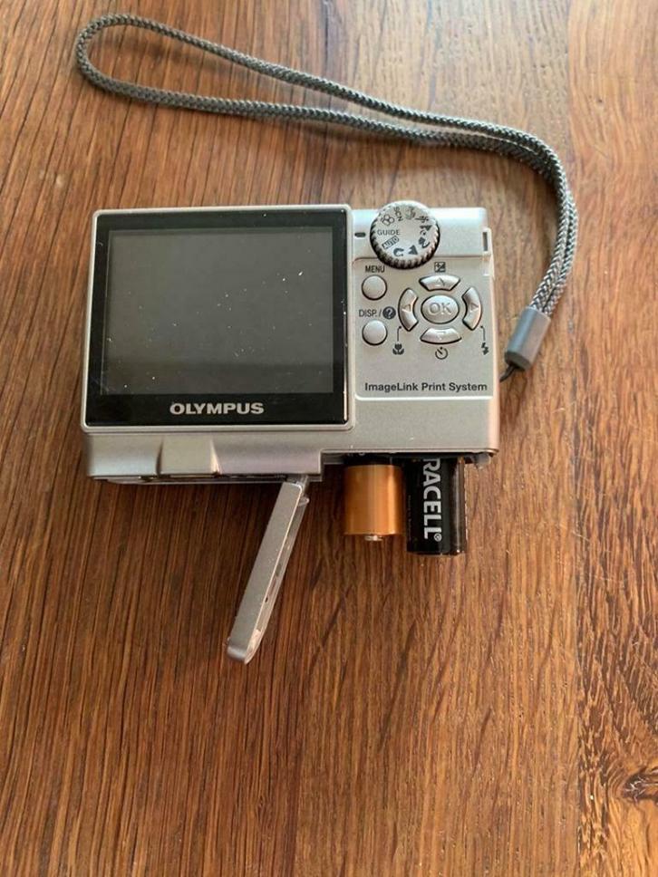 Appareil photo numérique"Olympus" fe-140", Audio, Tv en Foto, Fotografie | Onderwatercamera's, Camera, Ophalen of Verzenden