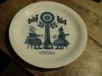 P.REGOUT boterhambordje klederdracht volendam, Antiek en Kunst, Antiek | Servies los, Ophalen of Verzenden