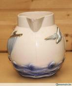 Porcelaine_25_ancien pichet barbotine décor marine - Digoin, Antiek en Kunst, Antiek | Keramiek en Aardewerk, Ophalen of Verzenden