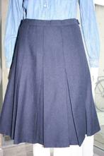 Vintage donkerblauwe wollen plooirok, zgan, Kleding | Dames, Rokken, Maat 38/40 (M), Blauw, Ophalen of Verzenden, Zo goed als nieuw