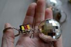 50 Zilverkleurige disco bolletjes aan sleutelhanger, Overige typen, Ophalen of Verzenden, Zo goed als nieuw